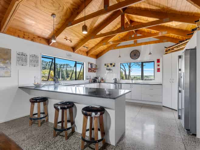 575 Blue Rock Road, Martinborough