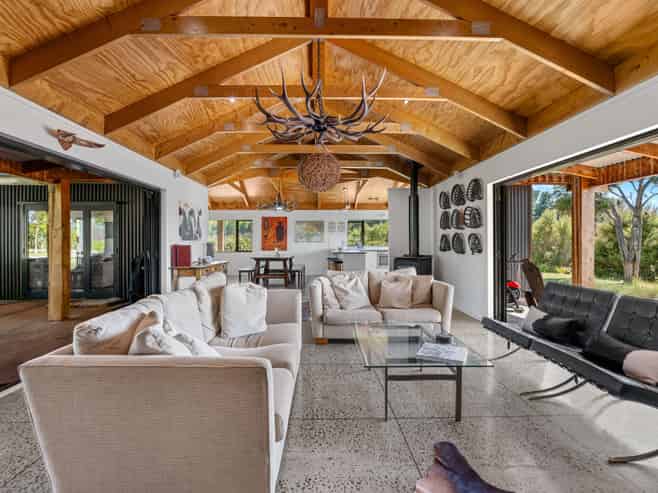 575 Blue Rock Road, Martinborough