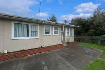 6/87 Featherston Street, Takaro