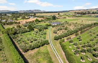 5/239 Lake Ferry Road, Martinborough