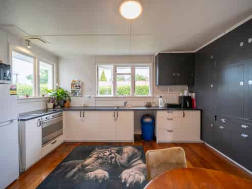 13 Helena Street, Lumsden