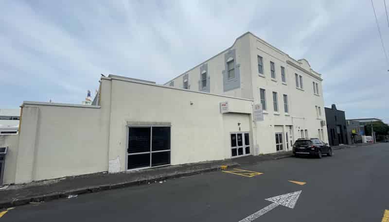 8 Virginia Avenue, Eden Terrace