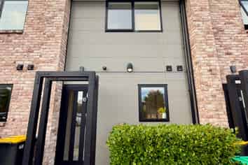 10/12 Freyberg Avenue, Riccarton