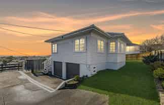 4233 Great North Road, Glendene