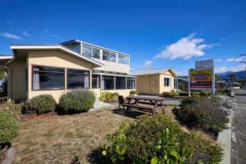 162 - 164 Esplanade, Kaikoura