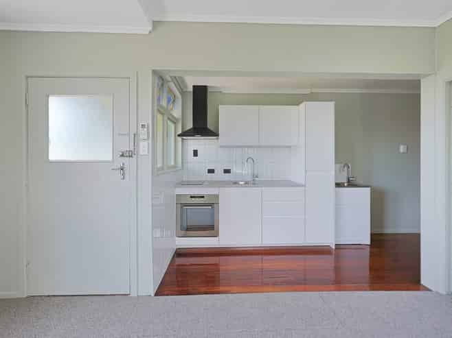 2/14 Athens Road, Onehunga