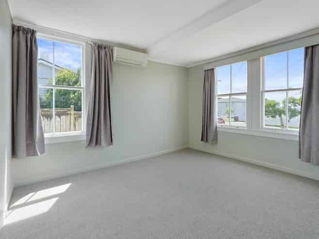 2/14 Athens Road, Onehunga