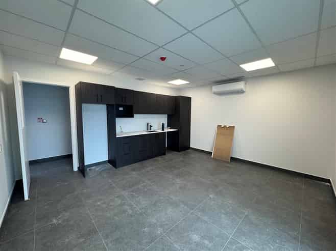 New A Grade Warehouse Available in March