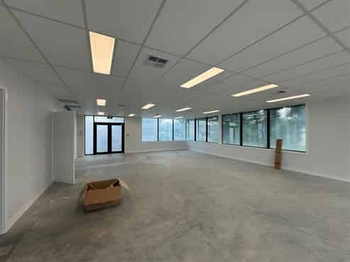 New A Grade Warehouse Available in March