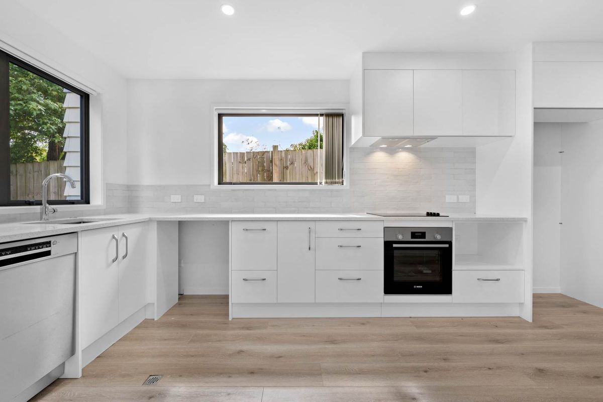 Space, Sun & Serenity in Prime West Harbour - Vista 3