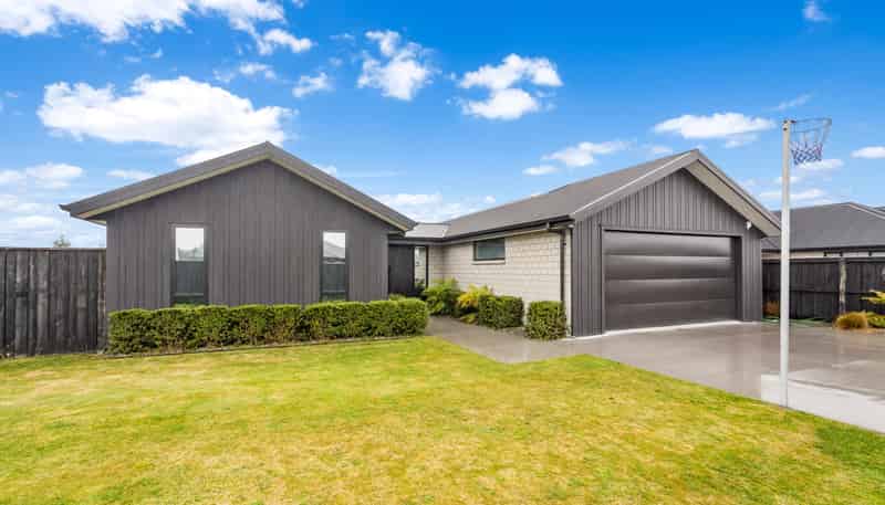 35 Chris Drive, Rolleston