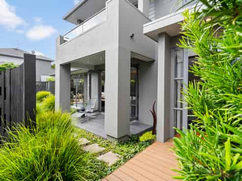 5 Haydn Avenue, Royal Oak