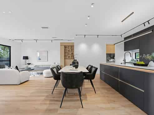 7B Cruickshank Crescent, Meadowbank