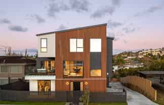 7B Cruickshank Crescent, Meadowbank