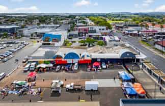 APPROX. 250M² SPACE IN OTAHUHU TOWN CENTRE
