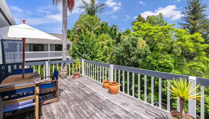 77 Hilltop Avenue, Morningside