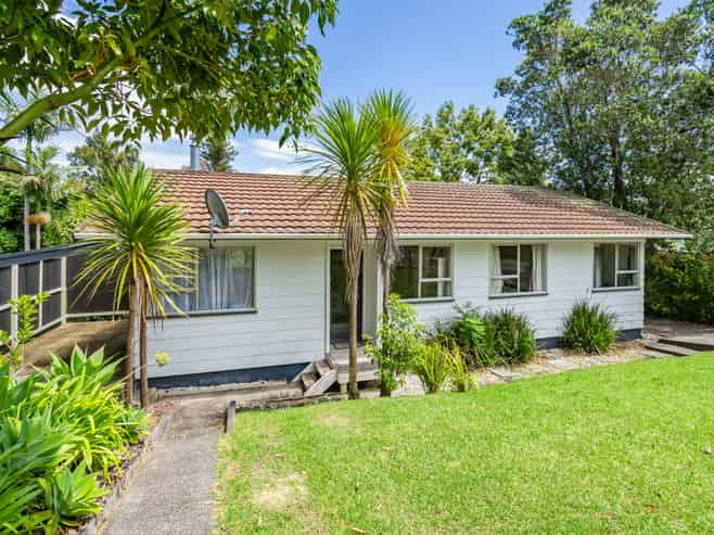 77 Hilltop Avenue, Morningside