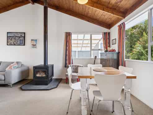 77 Hilltop Avenue, Morningside