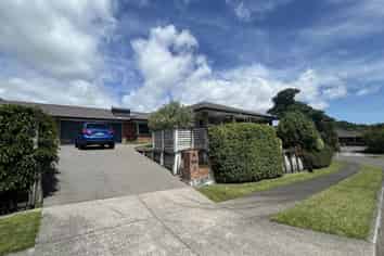 2 Manukaka Heights, Hurdon