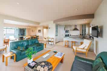 Live & Earn - one inner city address