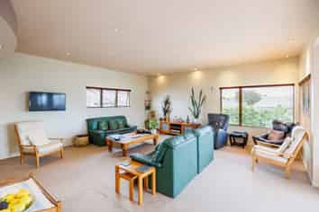 Live & Earn - one inner city address