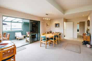 Live & Earn - one inner city address