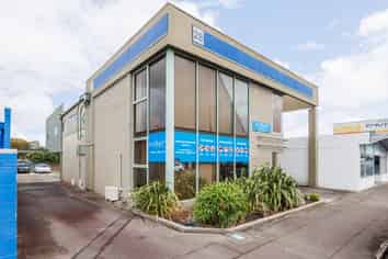 Live & Earn - one inner city address