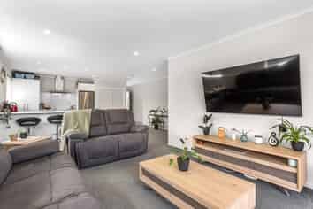 10 Reins Lane, Yaldhurst