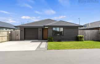 10 Reins Lane, Yaldhurst