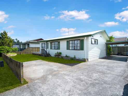 1/215 Waitemata Drive, Ranui