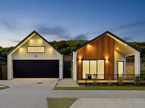 32 Streamview Way, Long Bay