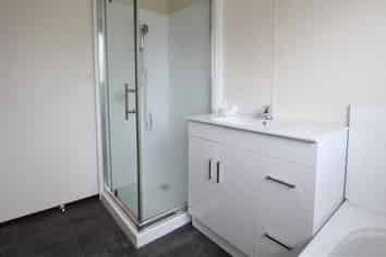 1A Reeves Close, Fairview Downs