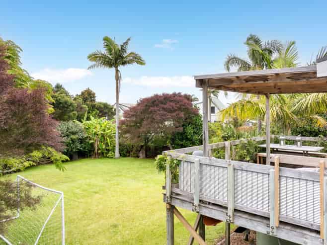 10 Williams Crescent, Point Wells