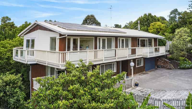 20 Colmar Road, Mellons Bay