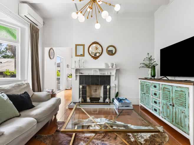 16 Horotutu Road, Greenlane