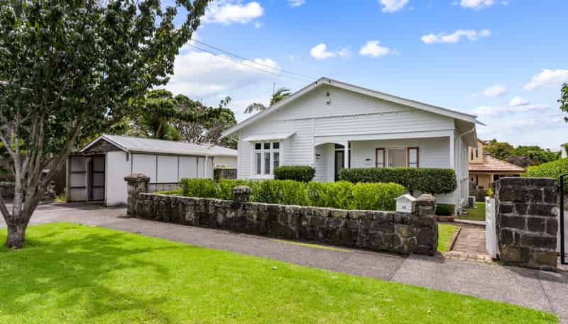 16 Horotutu Road, Greenlane