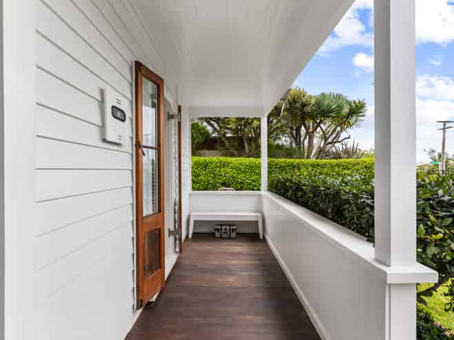 16 Horotutu Road, Greenlane