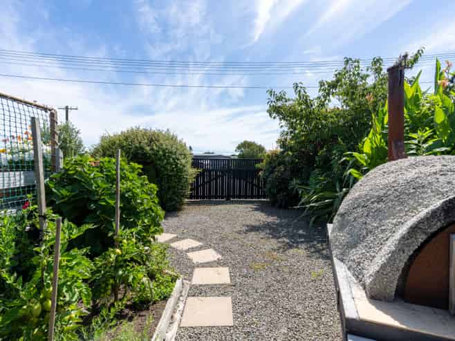 1 Huia Street, Foxton Beach