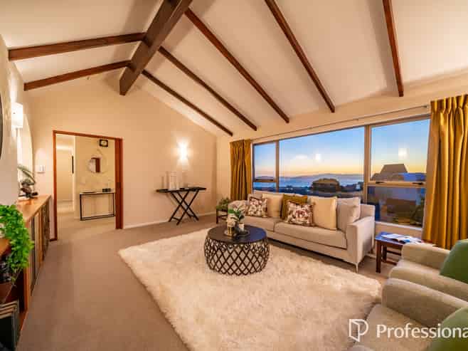 14 Hibiscus Grove, Maungaraki