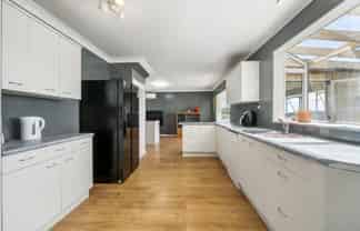 141 Manuka Road, Bayview