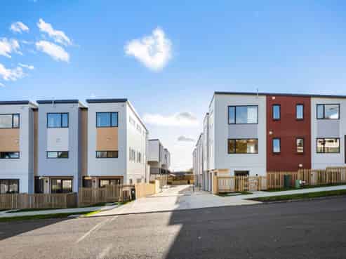 5/5 Chevis Place, Pakuranga