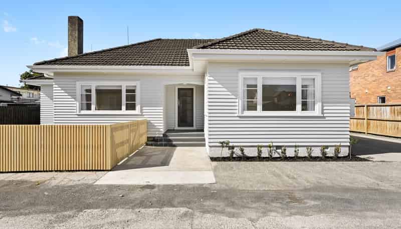 85 Albert St, Hamilton East