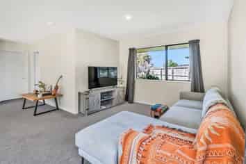 27 Carston St, Leeston