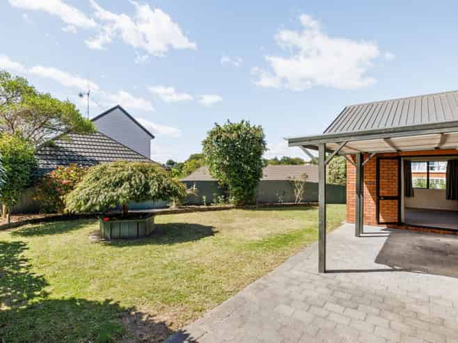 4 Dunsford Mews, Hamilton Central