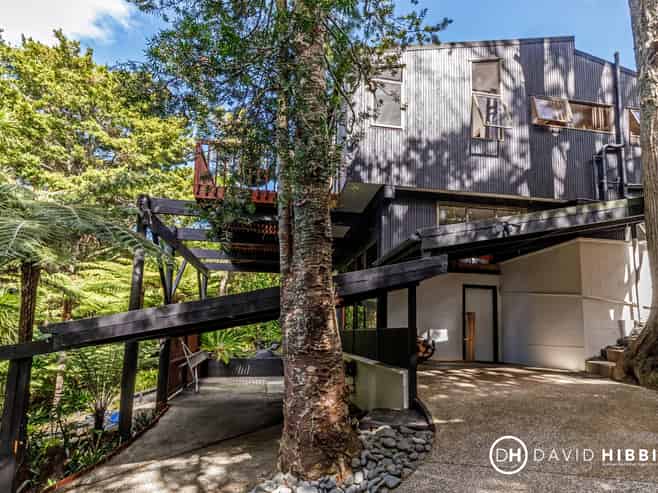 9B Raymond Terrace, Northcote