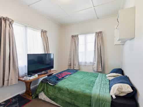 268 Heads Road, Gonville