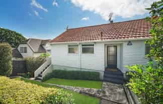 41 Kurahaupo Street, Orakei