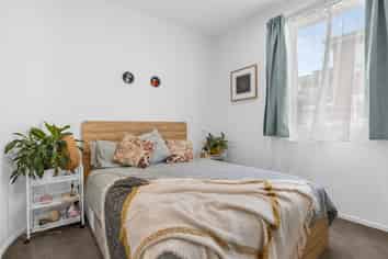 302/1a Soljak Place, Mount Albert