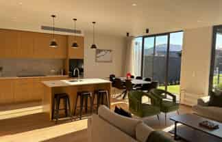 5 Bellfield Lane, Wanaka