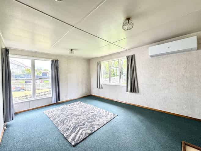 25 Pukaki Street, Glenwood